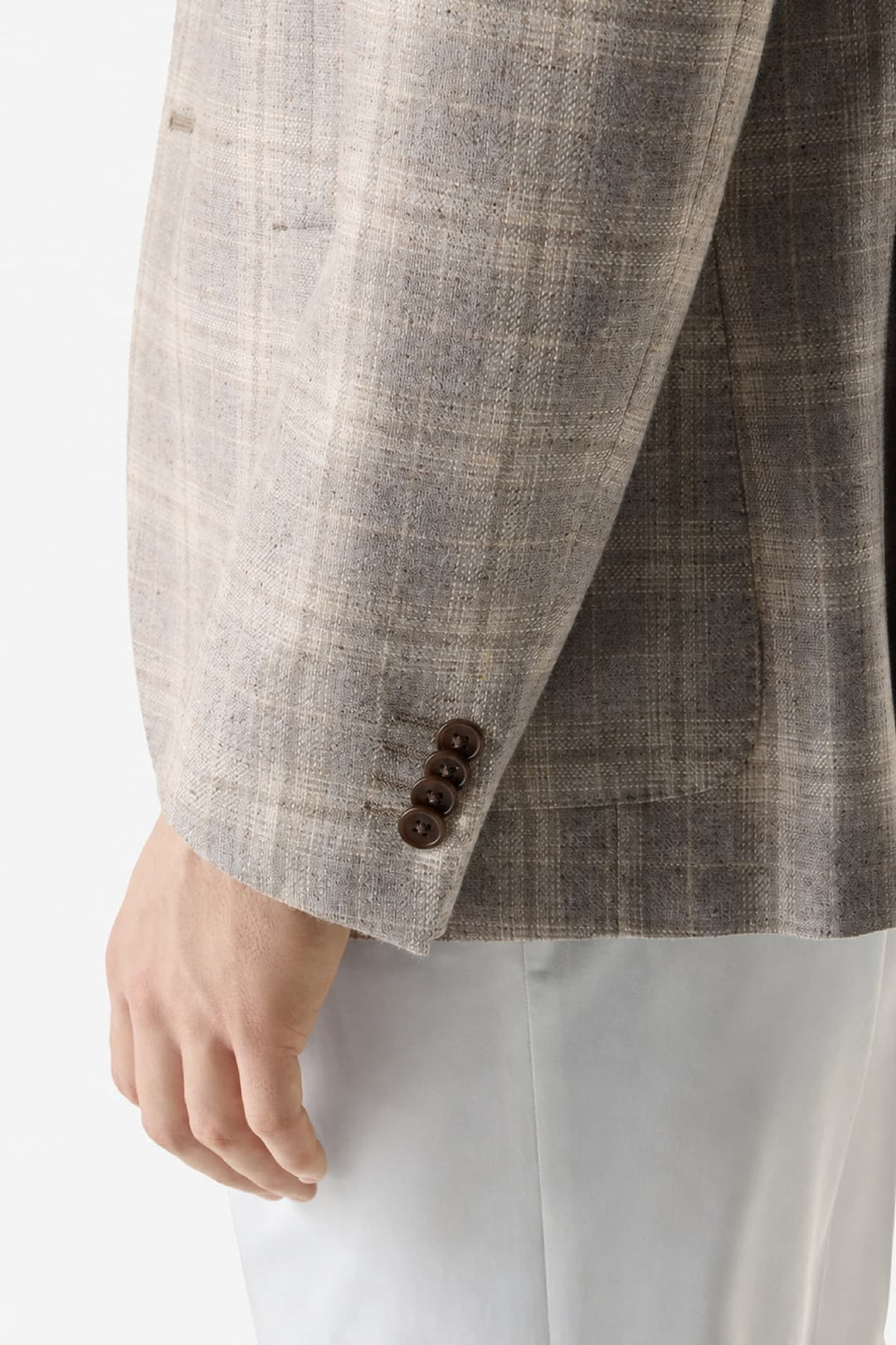 Vue de face veston à carreaux texturés Corneliani pour homme gris avec détails boutons - Valérie Simon