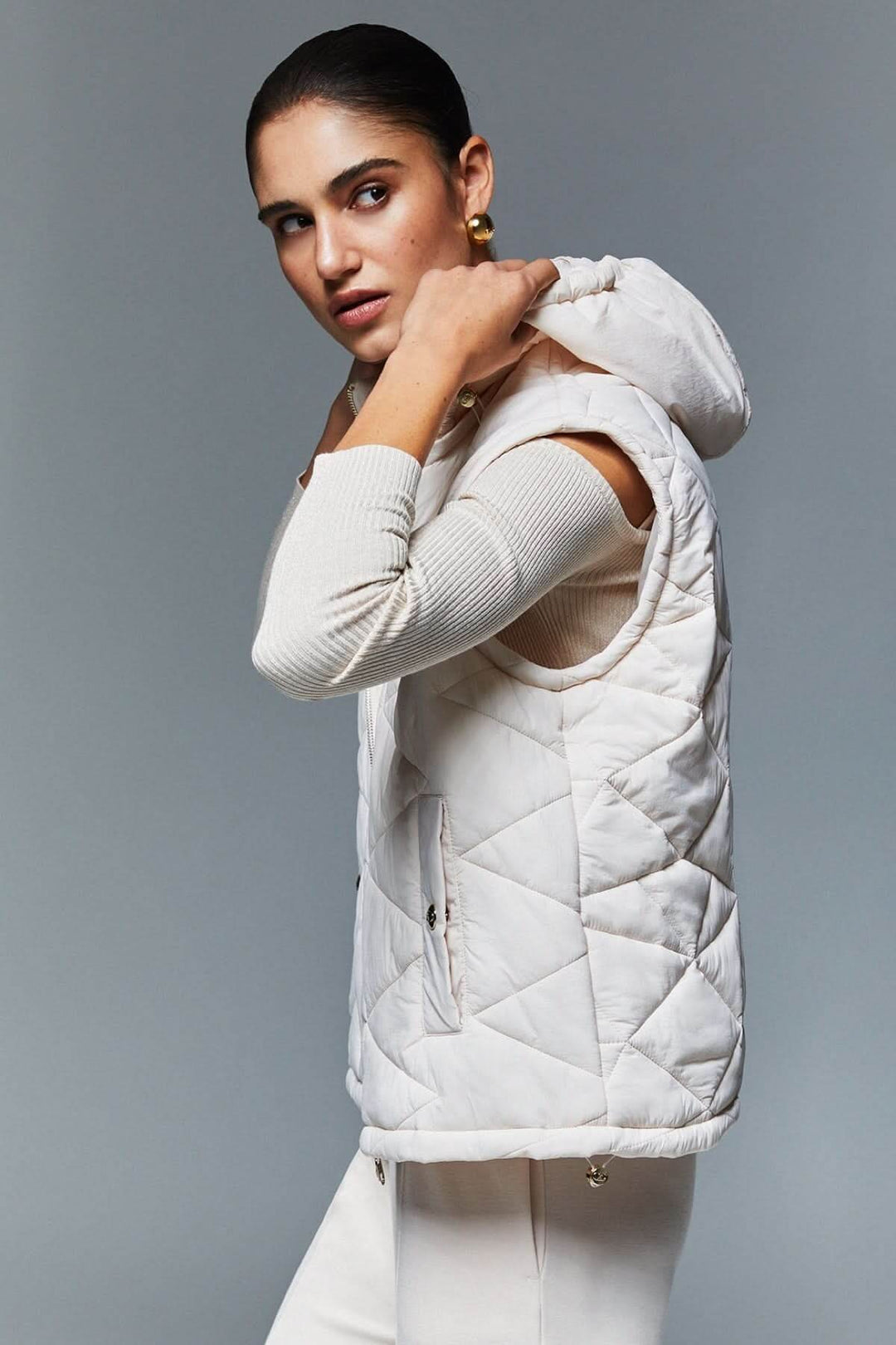 Veste matelassée à capuchon