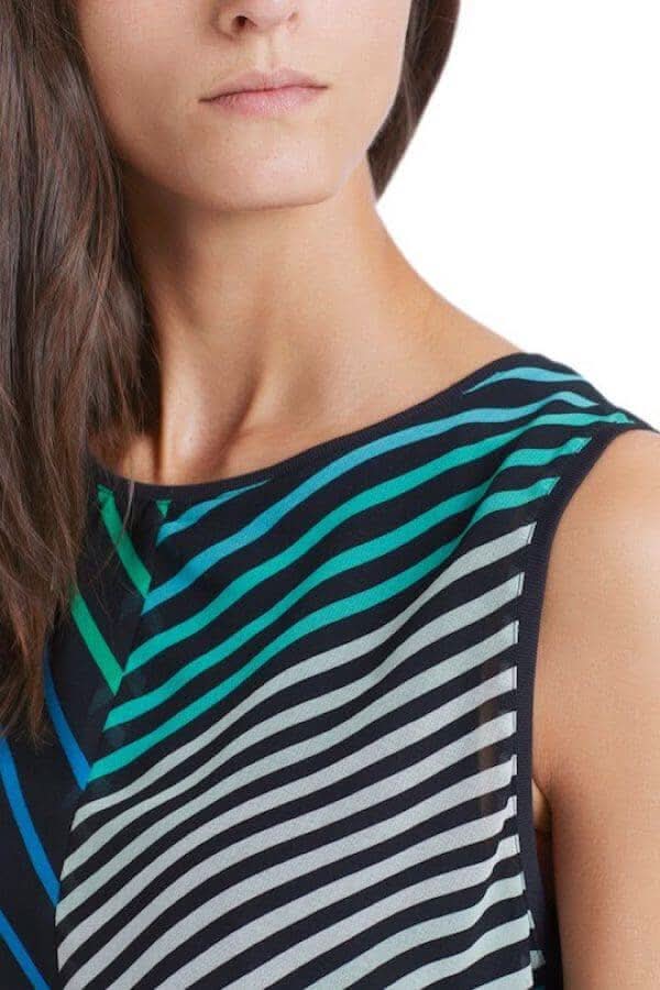 Camisole lignée noire, verte, bleue et blanche en polyester et coton, modèle stylé de Marc Cain.