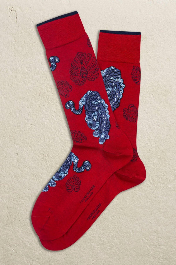 Chaussettes Marcoliani italiennes rouges avec motifs colorés en coton et nylon, stylées et modernes.