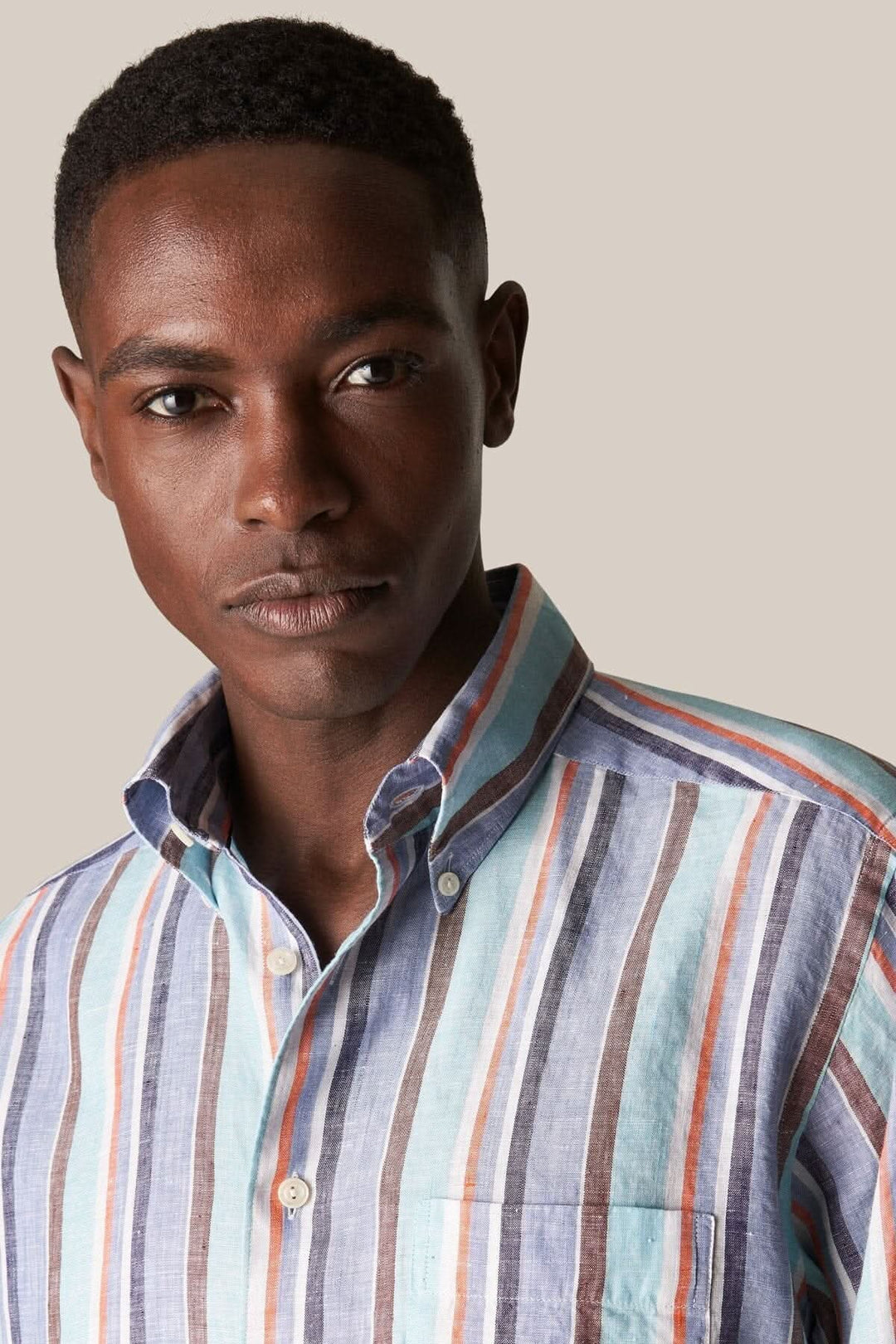 Chemise en lin multi-rayures, tissée en Italie, parfaite pour l&