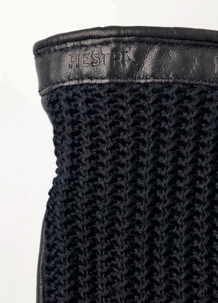 Gant HESTR en cuir noir avec dos en crochet, adapté pour l'automne et l'hiver.