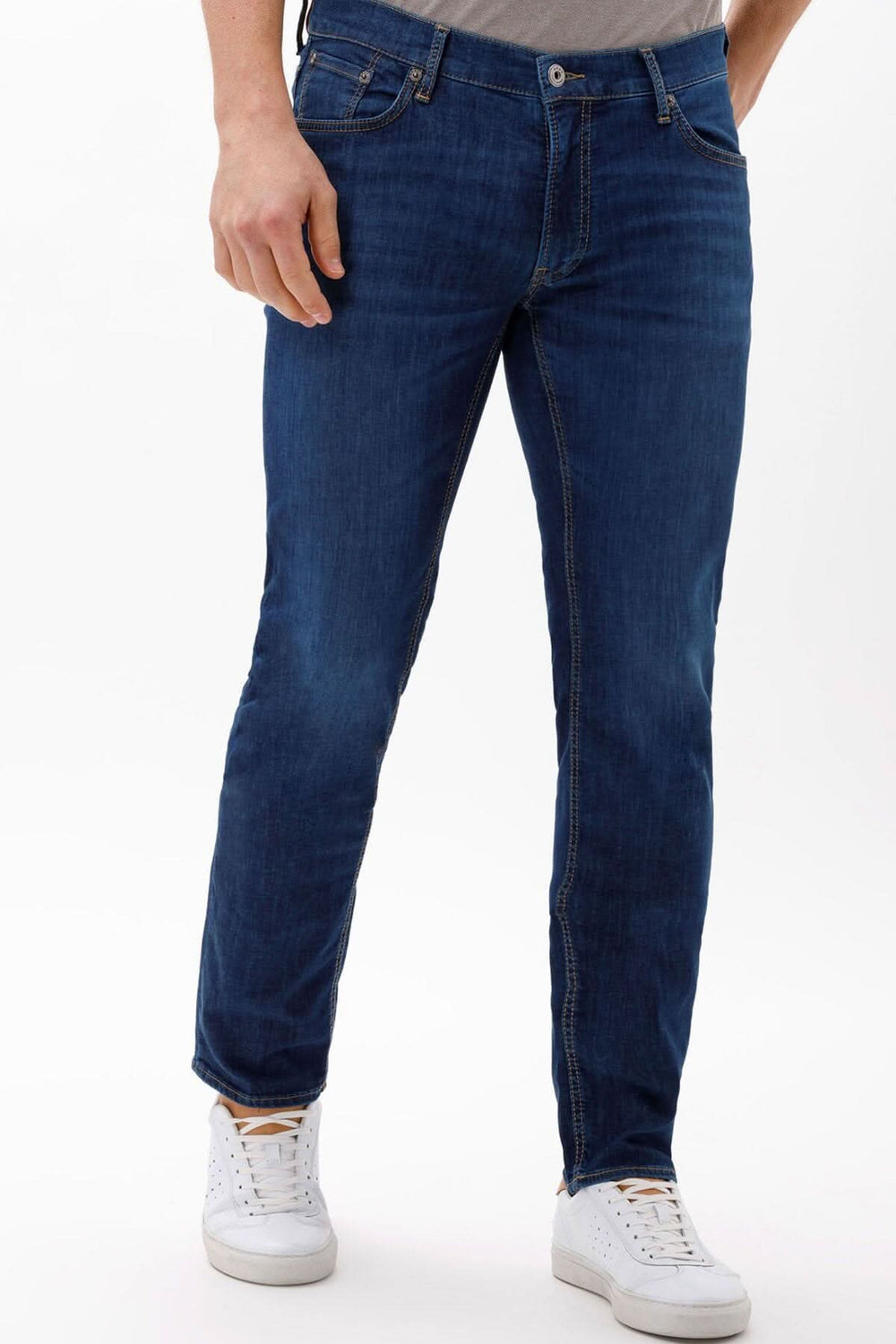 Jean Hi-flex pour homme, léger, moderne, slim fit, 5 poches, en coton et élasthane, coupe étroite, référence 84-6254.