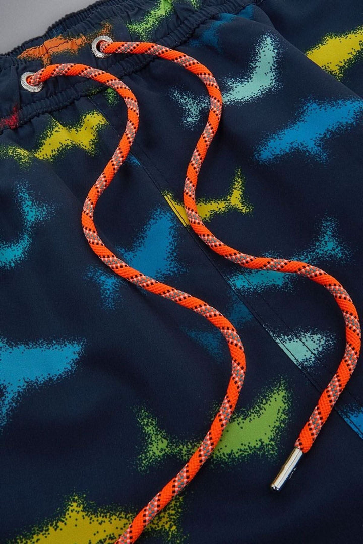 Corde de serrage orange sur un maillot de bain à imprimé coloré de Paul and Shark.