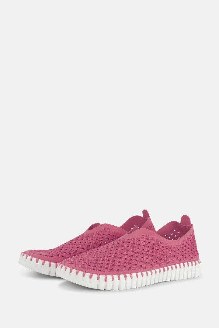 Mocassin Tulip139 en microfibre recyclée, léger, avec motif découpé au laser et semelle confort.