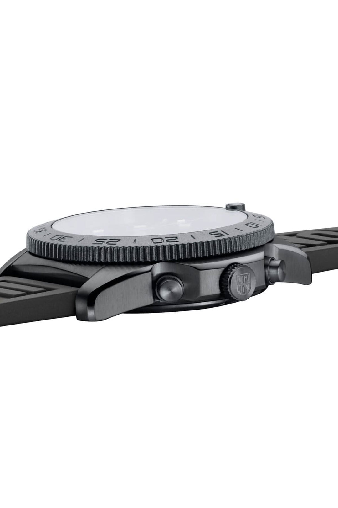 Montre Pacific Diver 3141.BO avec boîtier inoxydable et lunette CARBONOX™, vue latérale.