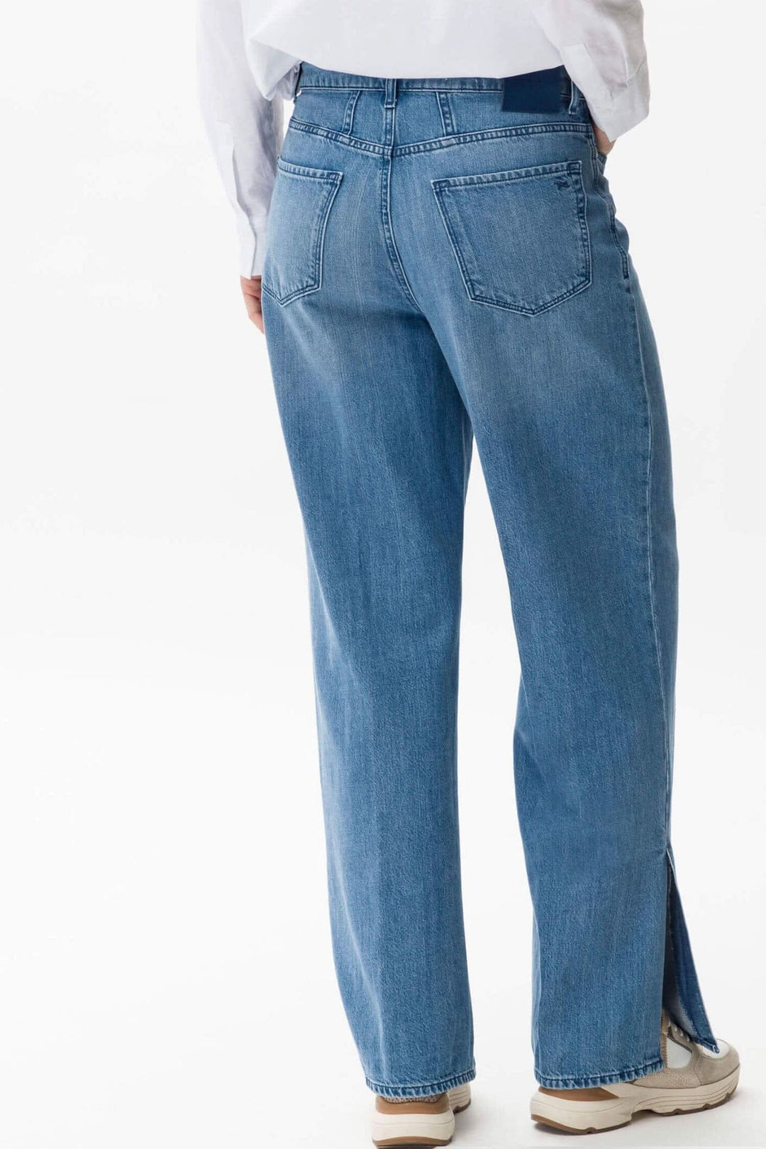 Pantalon Maine en denim bleu avec jambes évasées et fentes d&