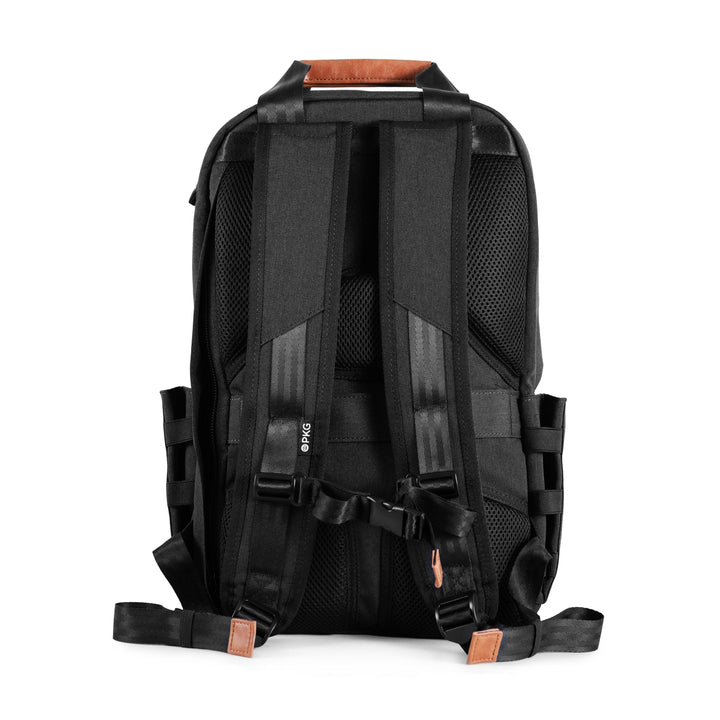 Sac à dos PKG Rosseau recyclé 19L avec bretelles confortables et design épuré en polyester résistant.