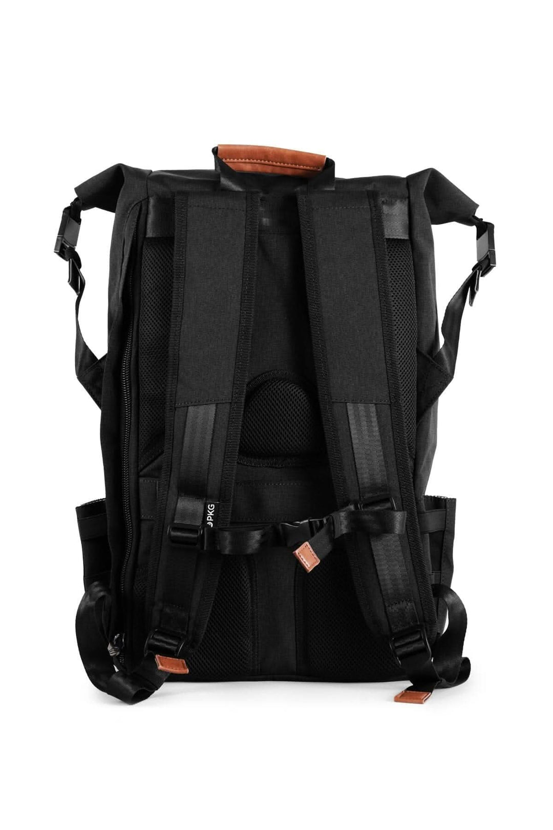 Sac à dos recyclé PKG Dawson 28L, vue arrière avec bretelles ajustables et rembourrées.