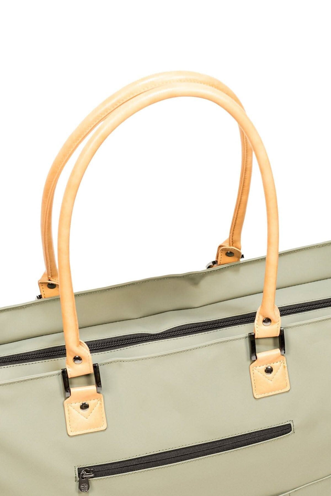 Sac fourre-tout recyclé imperméable avec anses en cuir beige et détails pratiques pour voyages.